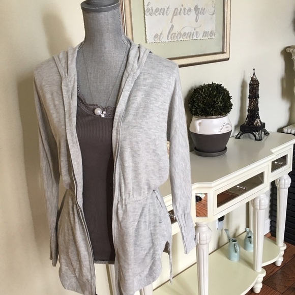 COPY - New - hooked sweater - Picture 4 of 4